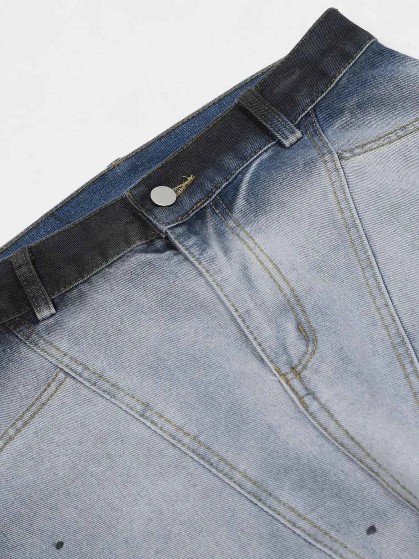 Men's Gradient Curved Jeans with Seam Detail